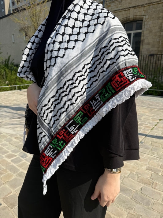 Châle Keffiyeh Tatreez – Couleurs de la Palestine