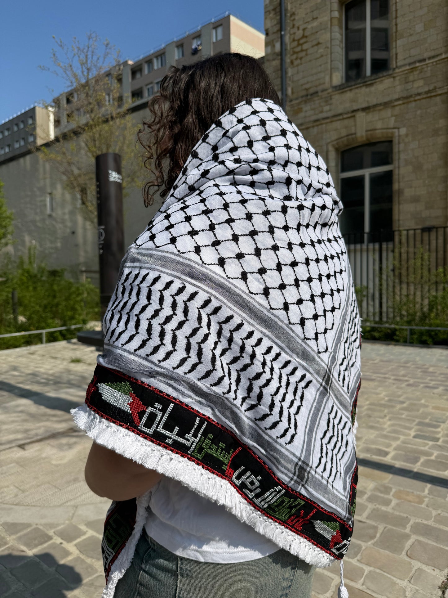 Châle Keffiyeh Tatreez - Poème
